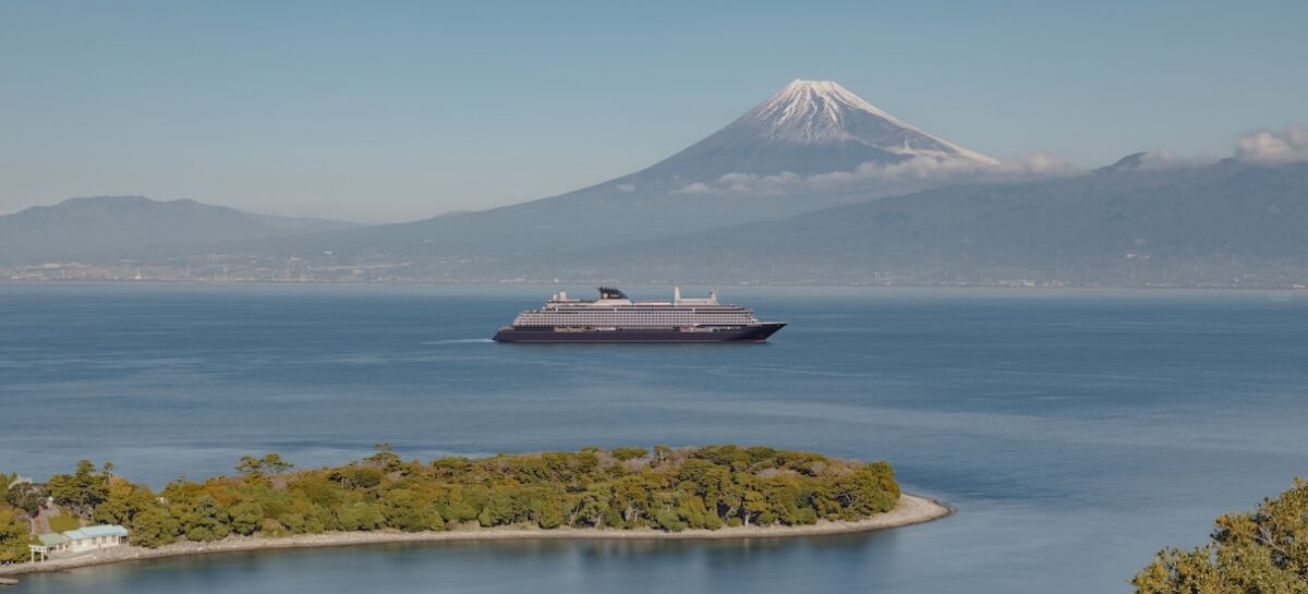 Explora, debutto in Asia e quinta nave di lusso