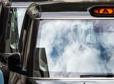 Londra, taxi senza conducente dal 2026