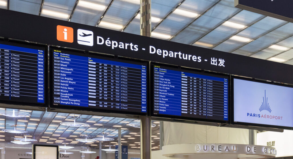 Aeroporto Charles De Gaulle Parigi da adobe