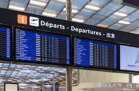 Francia, la tassa di solidarietà sui voli non aumenterà