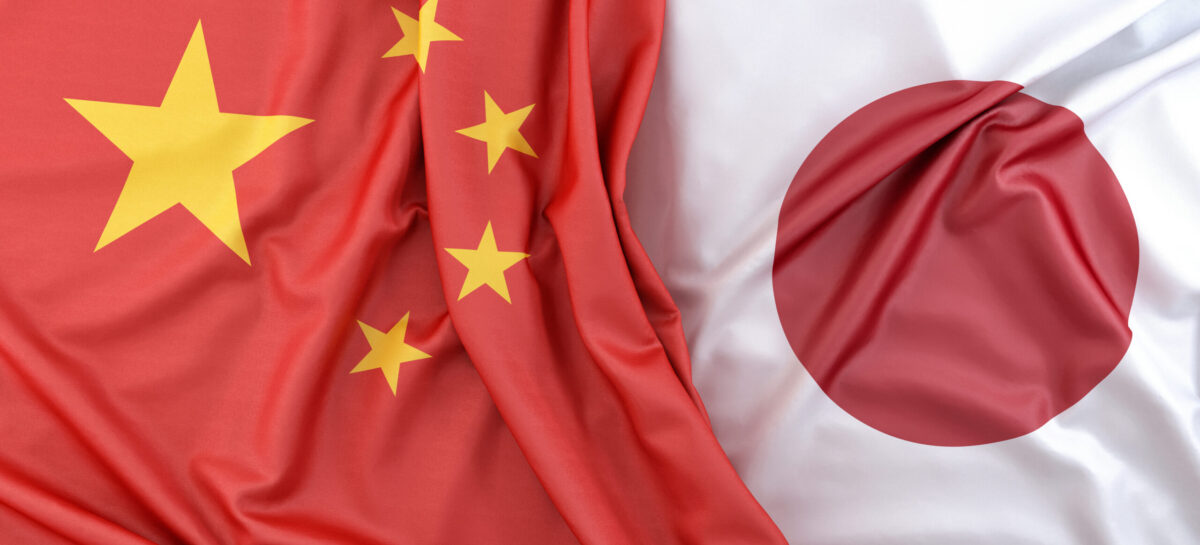 La Cina sconsiglia i viaggi in Giappone. Già 500mila biglietti aerei cancellati