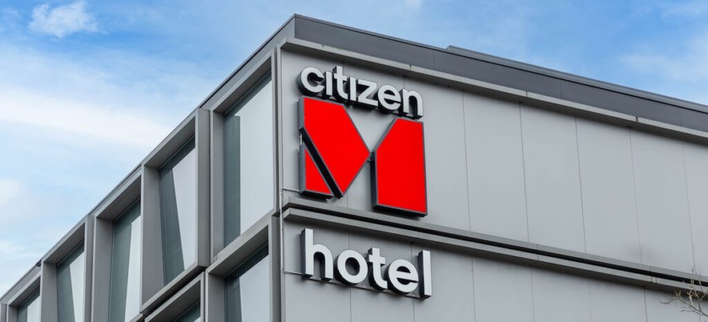 CitizenM adobe