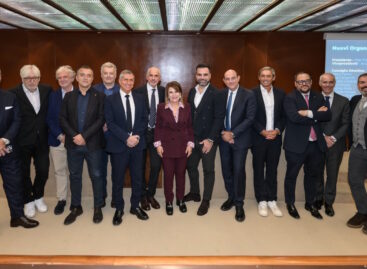 Tripletta Ezhaya: confermato presidente Astoi