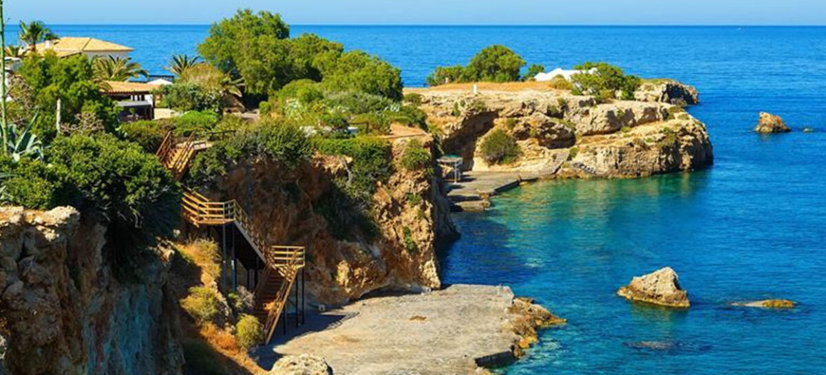 Lot, rotta sulla greca Heraklion