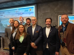 Aussie Talks Discover Australia_creditladv