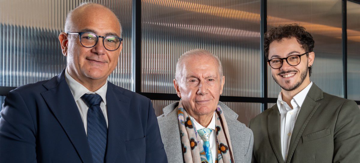 Master Explorer compie 25 anni