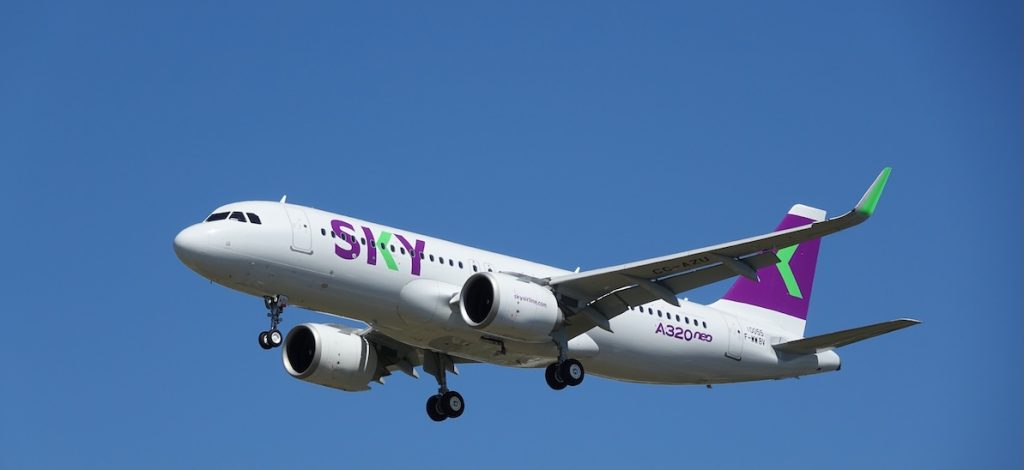 Sky-Airline adobe