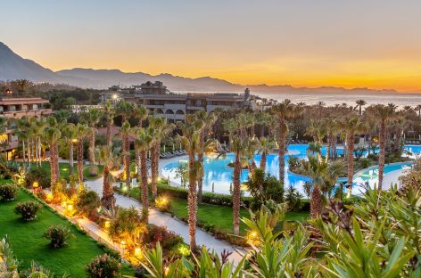 Sicilia, il family resort Acacia di Cefalù entra in Mangia’s