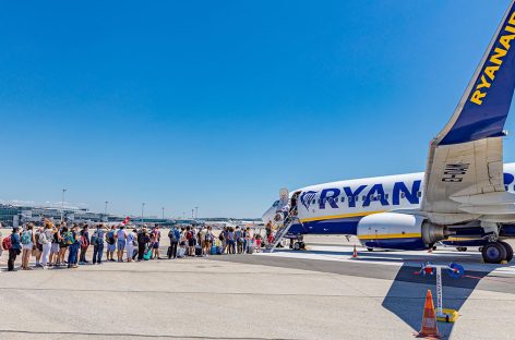 Ryanair, 25 milioni investiti in un centro di manutenzione a Madrid
