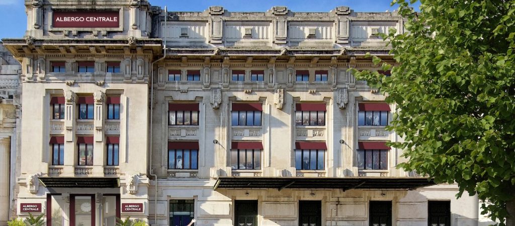 esterno hotel stazione di Milano uff. stampa