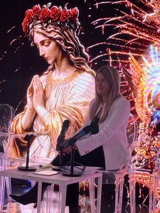 Elvira Amata Sicilia Bit Credit Ladv