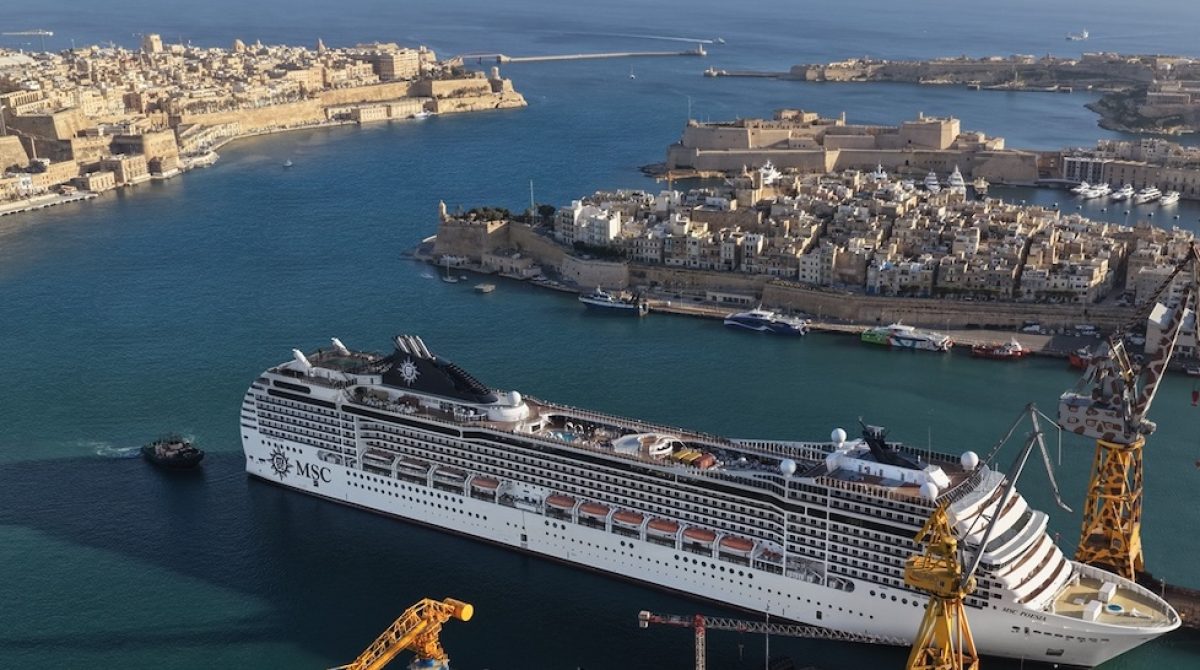 Crociere, restyling di Msc Poesia per il debutto in Alaska