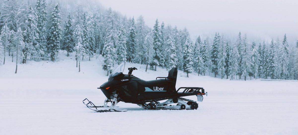 Giochi, a Cortina gratis in monoslitta con Uber Snowmobile