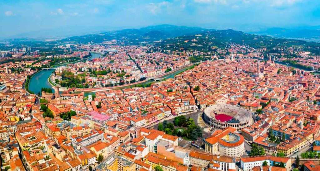 verona veneto italia incoming adobe