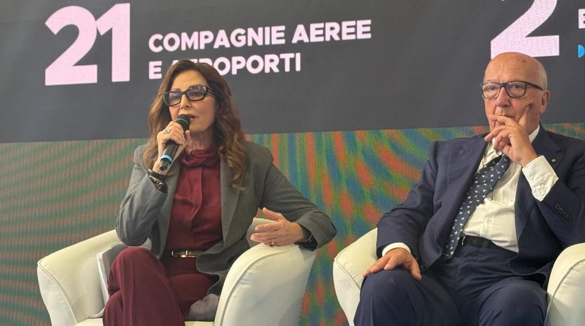 Golfo, Santanchè e la (mezza)<br> promessa di sostegni al travel