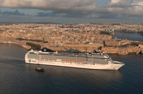 Msc Poesia debutta in Alaska con il nuovo Yacht Club