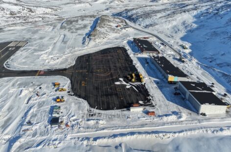 La Groenlandia apre un aeroporto a Qaqortoq