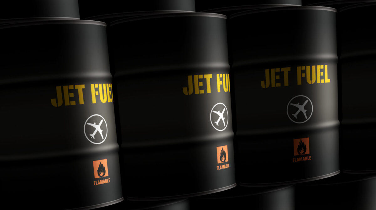 Jet fuel, prezzo medio in calo del 19,4% a giugno