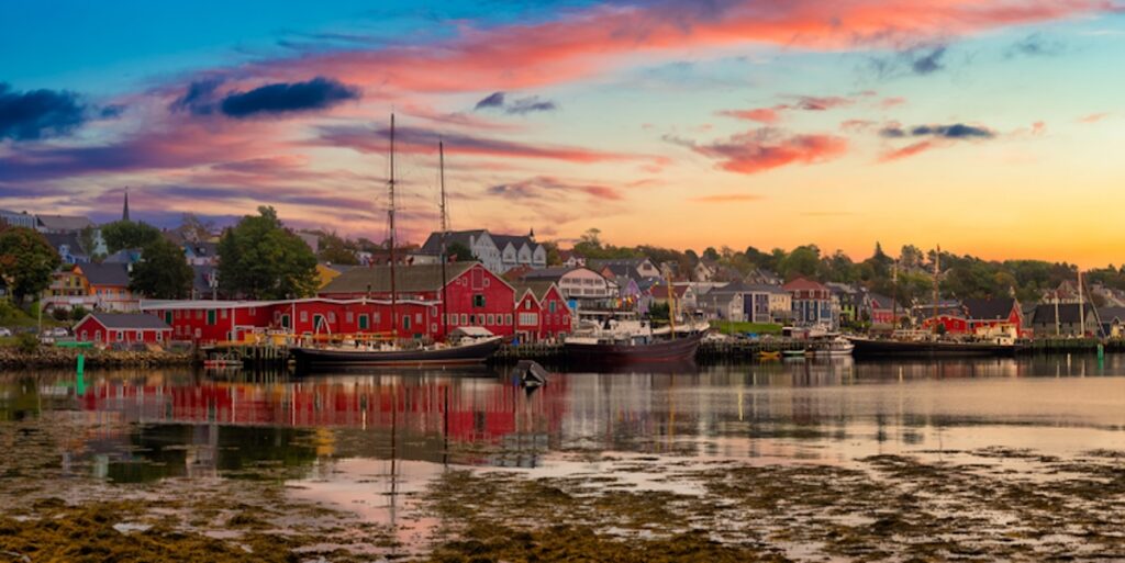 Canada-Experience-Fly-Drive-Lunenburg uff. stampa