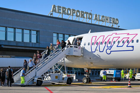 Wizz Air, al via la rotta Alghero-Tirana