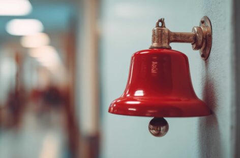 L’Emilia Romagna torna a scuola il 31 agosto. Travel in rivolta