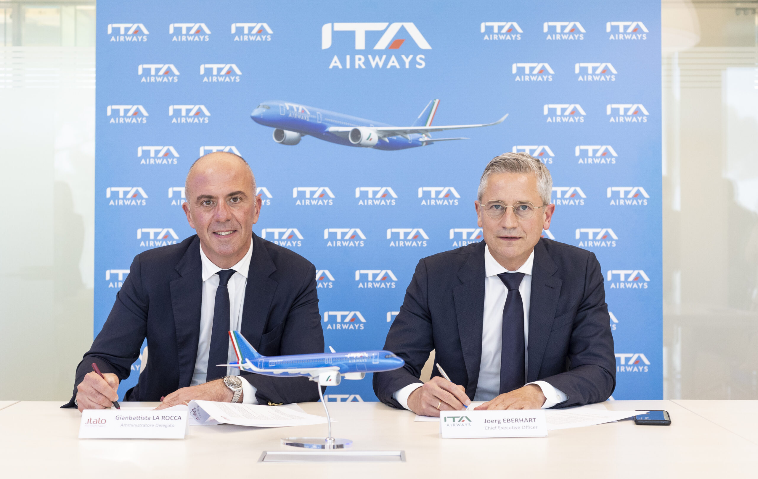 firma accordo Ita-Italo da uff st Ita