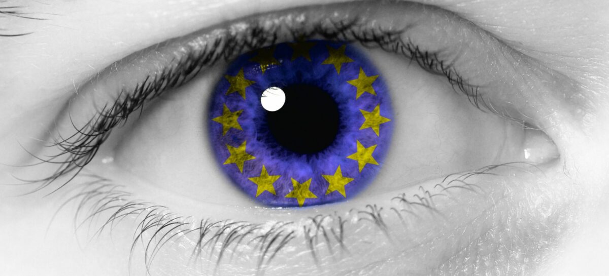 Il caos balneari e gli occhi chiusi dell’Ue