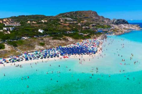Estate italiana, Isnart: più prenotazioni per un’impresa su 4