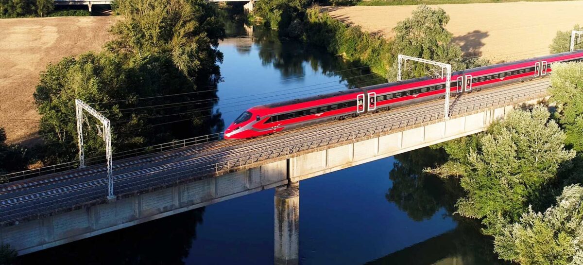 Trenitalia, accordo con la Ccic per lo sviluppo del brand in Cina