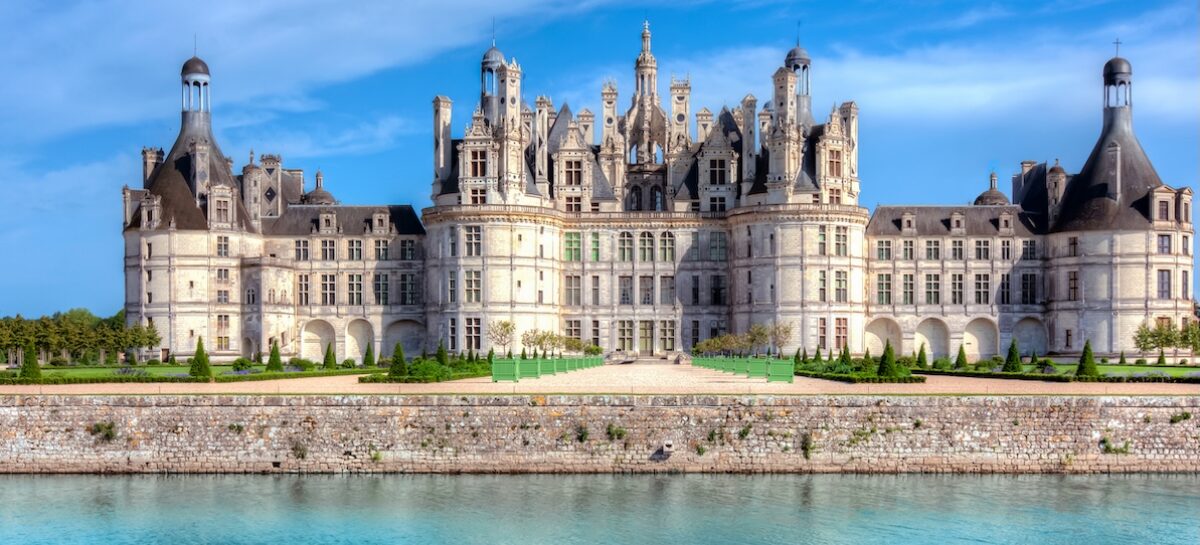 La Francia lancia il “Pass Patrimoine”: accesso a 500 siti culturali