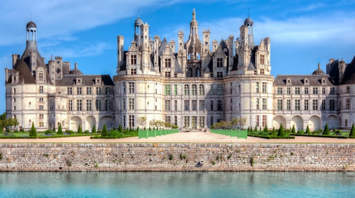 La Francia lancia il “Pass Patrimoine”: accesso a 500 siti culturali