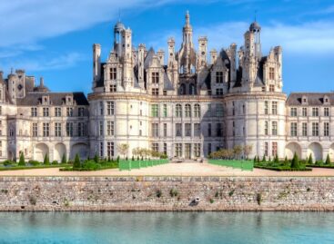 La Francia lancia il “Pass Patrimoine”: accesso a 500 siti culturali