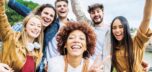 Gen Z fuori dagli sche(r)mi: i trend di viaggio