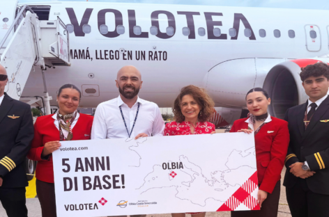 Volotea festeggia i cinque anni della base di Olbia
