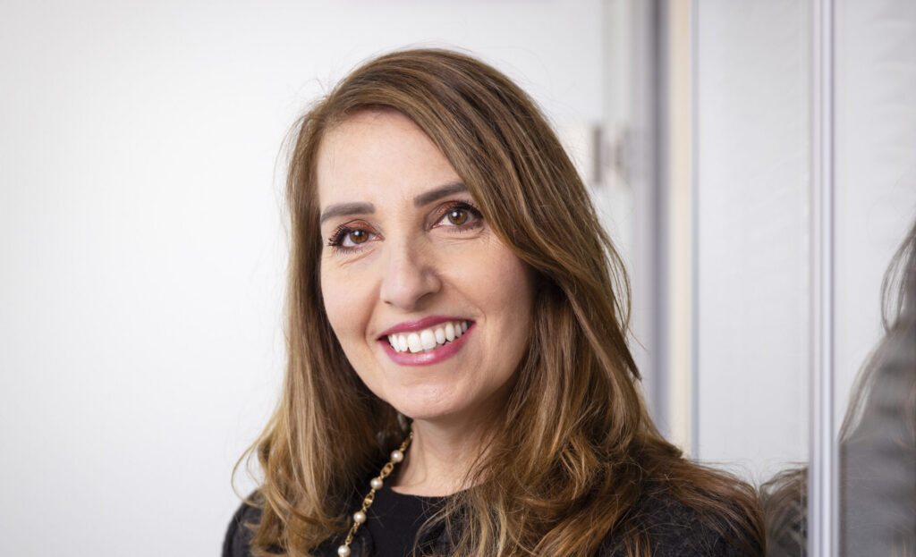 Adriana Carrelli di Hanhair