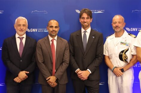 Gnv apre uffici e biglietteria a Napoli