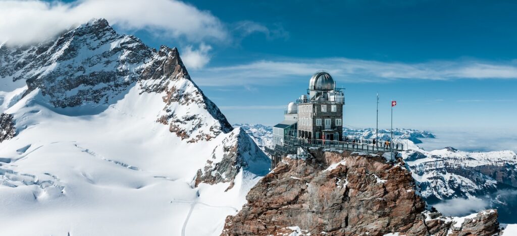 Jungfrau adobe