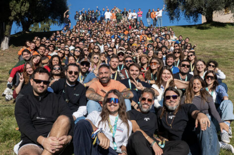 SiVola allarga la community agli under 50