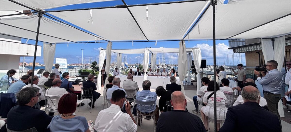 Porti, la quarta tappa del Blue Marina Awards 2026