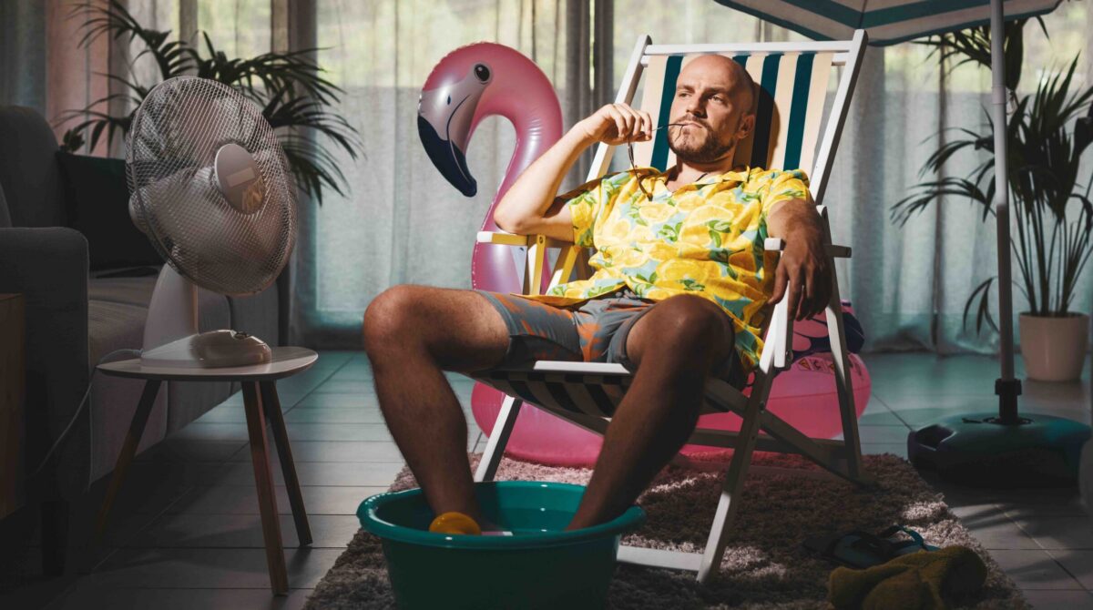 Crisi, un europeo su 10 rinuncia alle vacanze