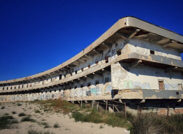 Cagliari, l’ex colonia si trasforma in hotel al Poetto