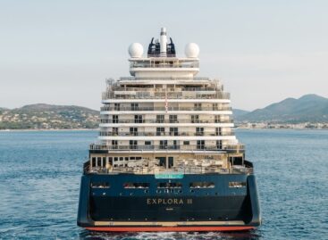 Explora III battezzata a Barcellona: è la prima nave green