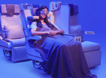Emirates, primi sedili con divisorio totale in Premium Economy