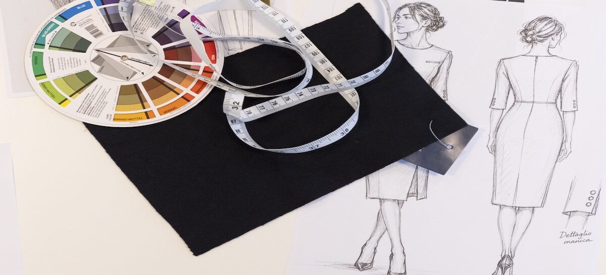 L’hostess designer firma le uniformi Ita Airways