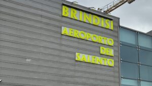 Aeroporto Brindisi da uff st