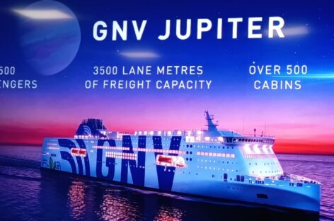 Gnv svela Jupiter: nomi dei pianeti alle navi green