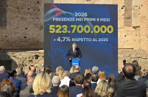 L’apologia del turismo di Mazzi