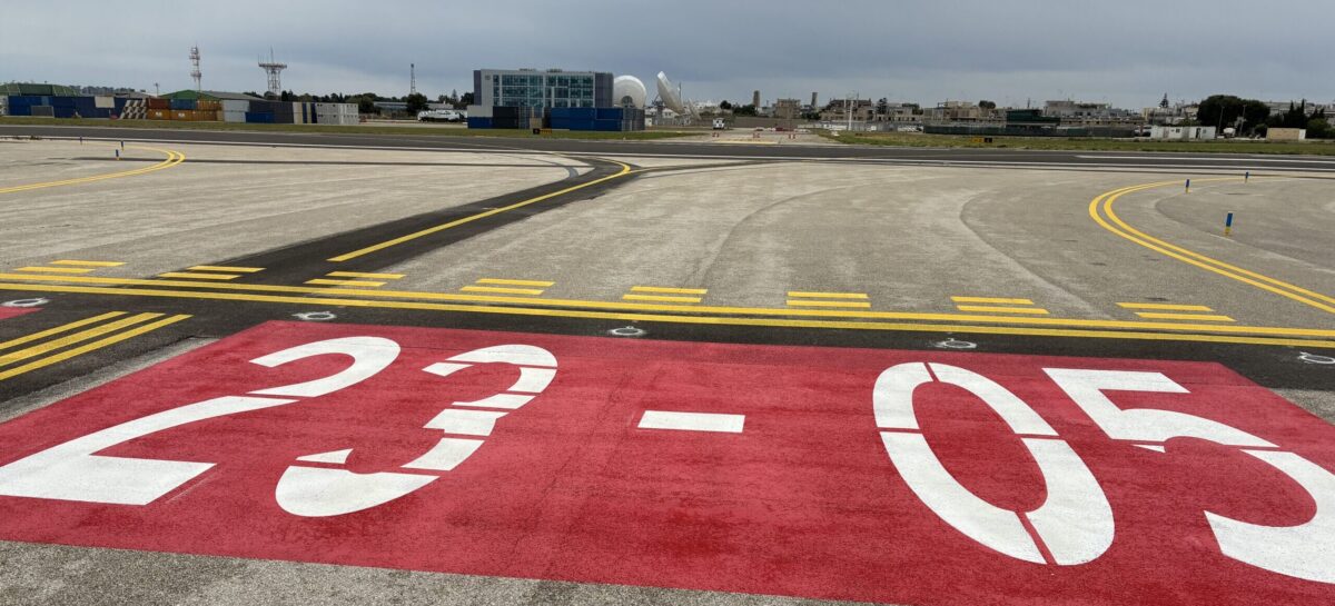 Aeroporto di Brindisi, completata la riqualificazione della pista