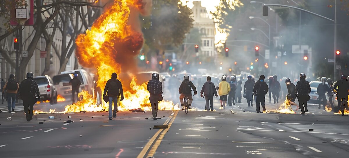 Proteste da Parigi a Milano: gli effetti sul turismo