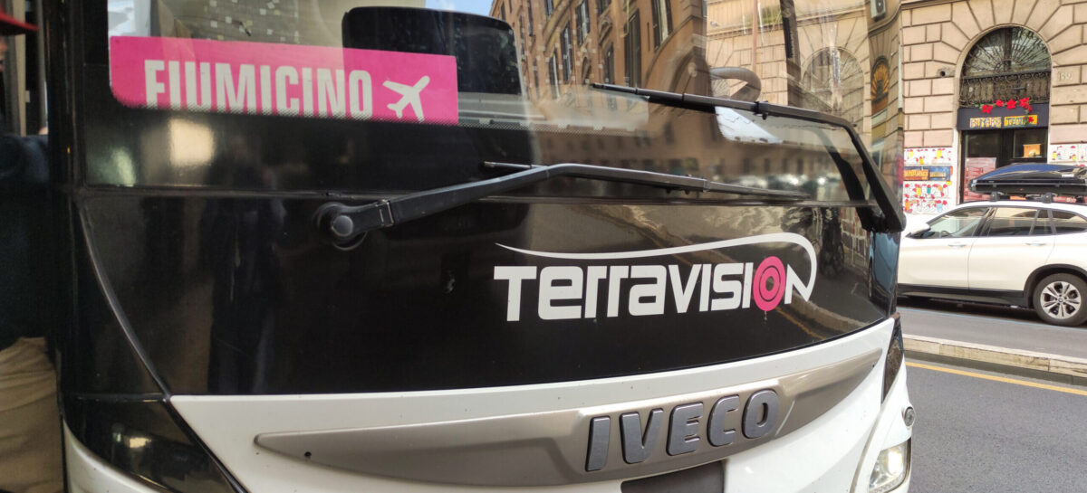 Bus negli aeroporti: la crociata di Terravision